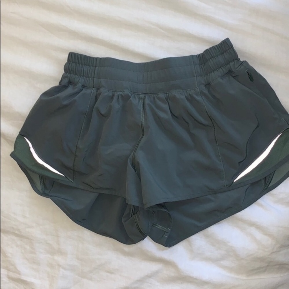 lululemon hotty hot shorts